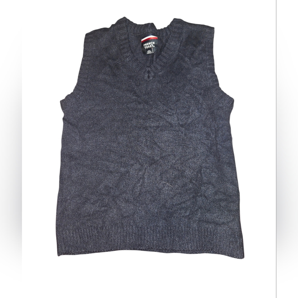 Navy Blue Sleeveless Sweater‎